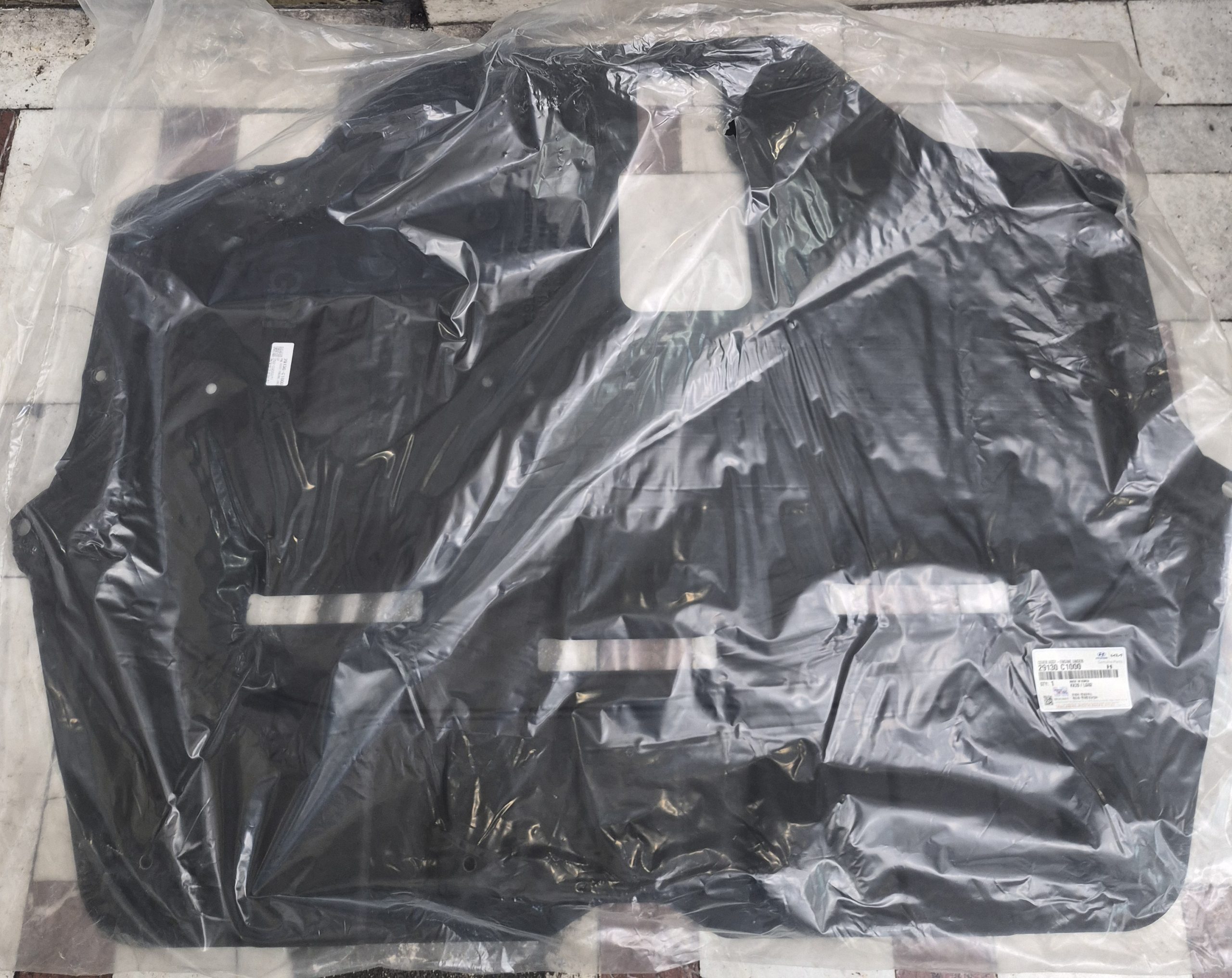 سینی زیر موتور هیوندای سوتاتا LF2015 برند:اصلی جنیون پارت باکدفنی:29130.C1000