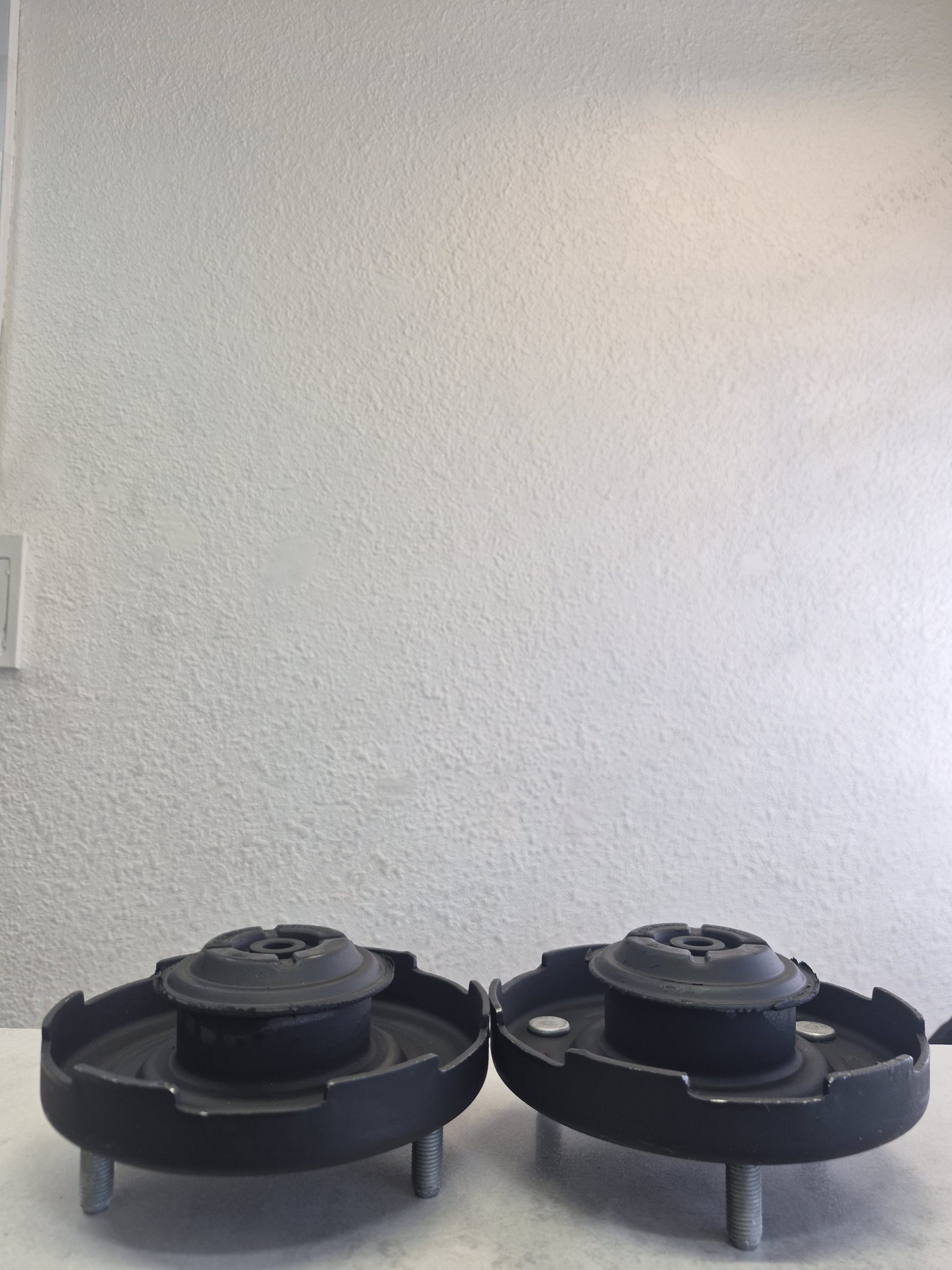 توپی سر کمک هیوندای ازرا 2008 برند:کره‌ای درجه یک باکدفنی:54630.3L000